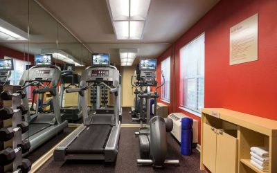 Well equipped fitness center at Sonesta Simply Suites Phoenix Scottsdale.