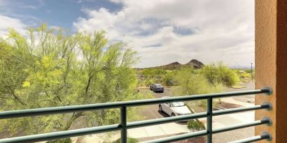 Parking area at Sonesta Select Scottsdale At Mayo Clinic Campus.