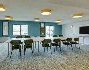 Professional meeting room at Sonesta Select Scottsdale At Mayo Clinic Campus.