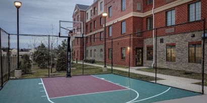 Sports court at Staybridge Suites Washington D.C.- Greenbelt.