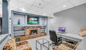 Business center and workspace at Radisson Hotel Schaumburg.