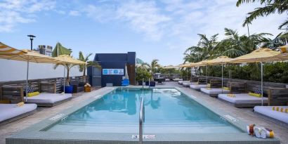 The Catalina Hotel & Beach Club has two outdoor pools.