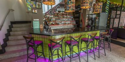 On-site bar at Catalina Hotel & Beach Club.
