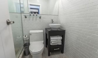 Private guest bathroom at Catalina Hotel & Beach Club.