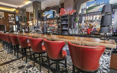 On-site bar at Hotel Croydon.