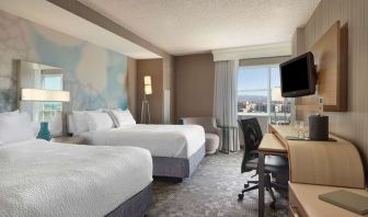 Day use twin room with work desk at Sonesta Emeryville Oakland.