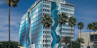 Exterior view of H Hotel Los Angeles, Curio Collection By Hilton.