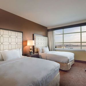 Day use twin room with work desk at Hilton Baton Rouge Capitol Center.