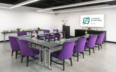Meeting room at Hotel Studio Allston.