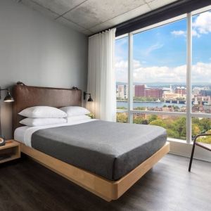 Day use room with natural light at Moxy Boston Downtown.
