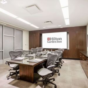 Professional meeting room at Hilton Garden Inn New York/West 35th Street.
