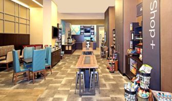 Breakfast area perfect for coworking at Hilton Garden Inn New York/West 35th Street.
