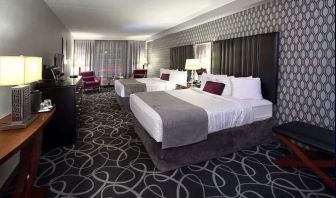 Day use twin room with workspace at Park Manor Hotel.