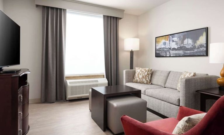 Day use suite's with lounge seating and workspace at Homewood Suites By Hilton Shreveport / Bossier City, LA.
