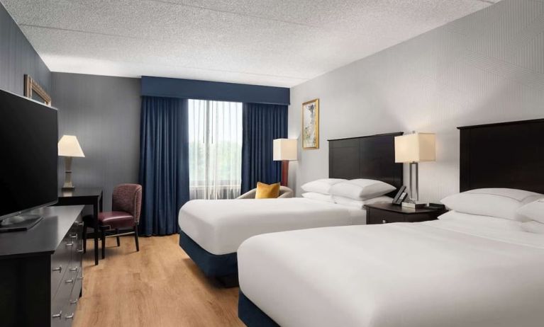 Day use twin room with work desk at DoubleTree By Hilton Hartford - Bradley Airport.