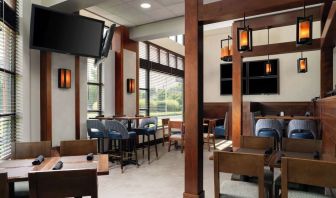 Dining area at DoubleTree By Hilton Hartford - Bradley Airport.