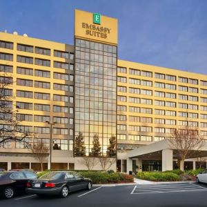 Parking area at Embassy Suites By Hilton Santa Clara Silicon Valley.
