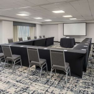 Meeting room at Homewood Suites By Hilton Miami Airport-Blue Lagoon.
