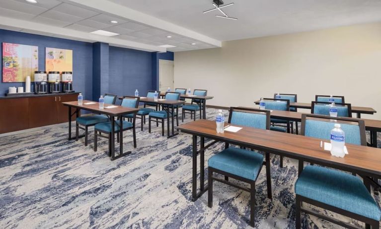 Meeting room at Hampton Inn Ft. Lauderdale-Cypress Creek.