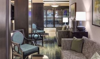 Lobby lounge at Hampton Inn & Suites Gainesville-Downtown.