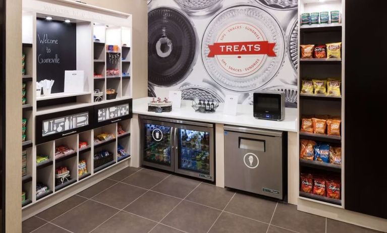 Convenience store at Hampton Inn & Suites Gainesville-Downtown.