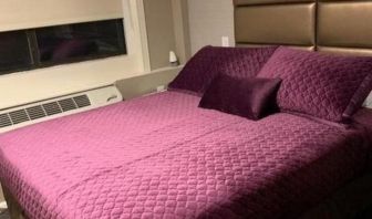 King room with air conditioning at Hotel Key.