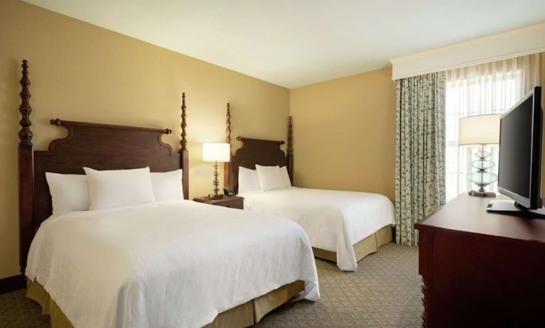 Day use twin room at Embassy Suites By Hilton Savannah.