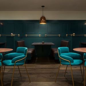 Dining area with comfortable seating, perfect for co-working at Stanford Court San Francisco.