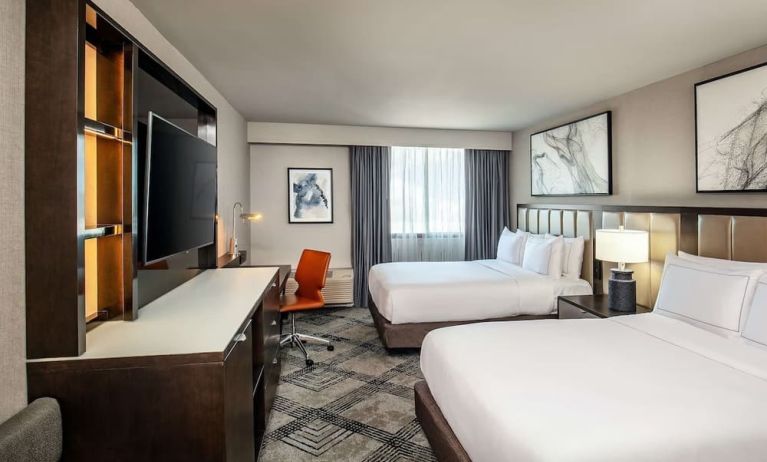 Day use twin room with work desk at DoubleTree By Hilton Washington DC North/Gaithersburg.