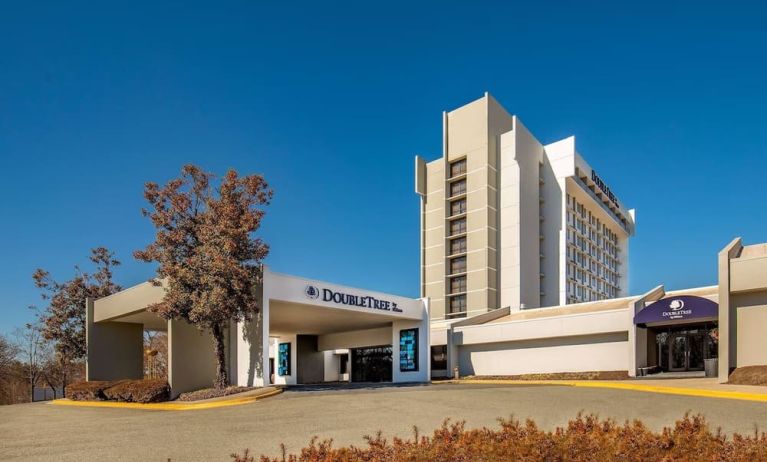Exterior view of DoubleTree By Hilton Washington DC North/Gaithersburg.