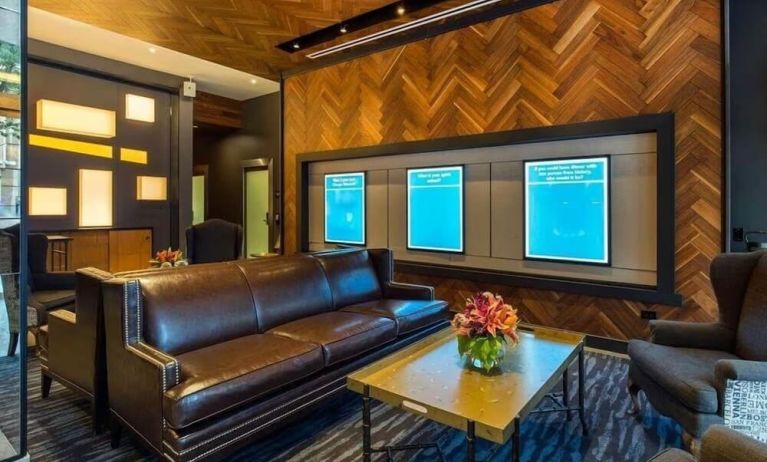 Lobby lounge area at The Chicago Hotel Collection - Magnificent Mile.
