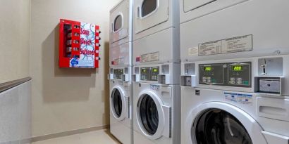 Laundry service is available for guests at 	Comfort Suites Alexandria, LA.