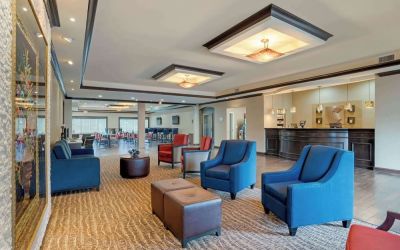 Hotel lobby at Comfort Suites Alexandria, LA.