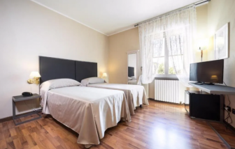 Hotel Bernardino, Lucca