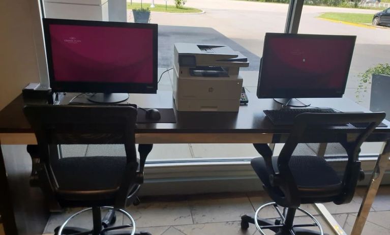 Business center at Crowne Plaza Chicago SW.