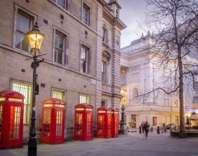 City views at Thistle Bloomsbury Park.