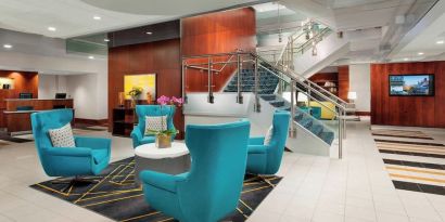 Hotel lobby at Courtyard Boston Cambridge.