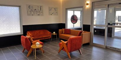 Lobby seating at The Irish Inn Boutique Hotel.