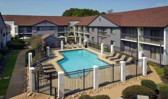 Exterior view of Sonesta Select Atlanta Norcross I-85. 