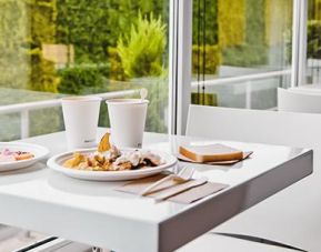 City Express by Marriot CDMX Plaza Central, Mexico City