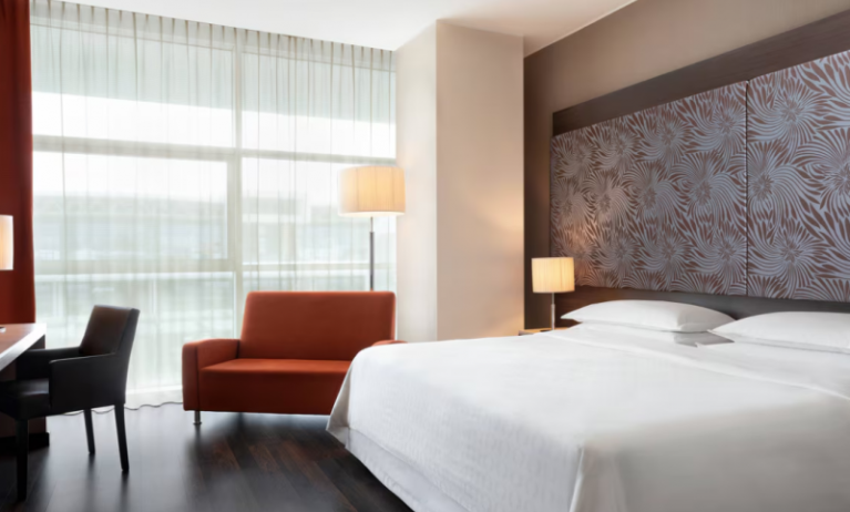 Hotel Sheraton Milan Malpensa Airport & Conference Centre, Milan