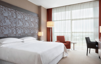 Hotel Sheraton Milan Malpensa Airport & Conference Centre, Milan