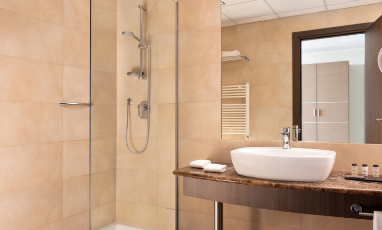 Hotel Sheraton Milan Malpensa Airport & Conference Centre, Milan
