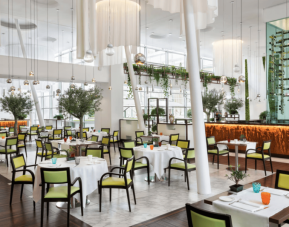 Hotel Sheraton Milan Malpensa Airport & Conference Centre, Milan