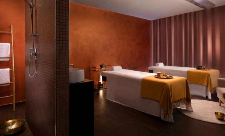 Hotel Sheraton Milan Malpensa Airport & Conference Centre, Milan