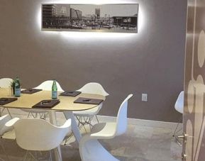 Hotel Agape, Milan