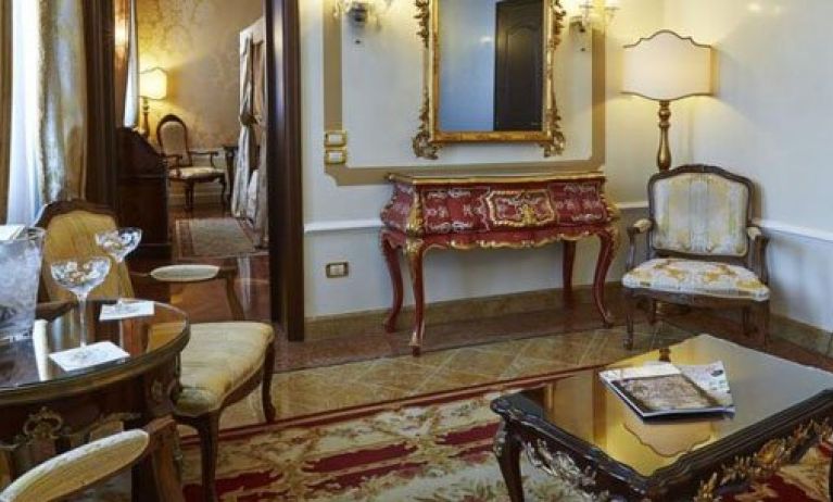 Hotel Canal Grande, Venice