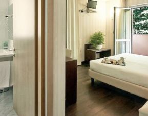 Hotel 2C, Milan