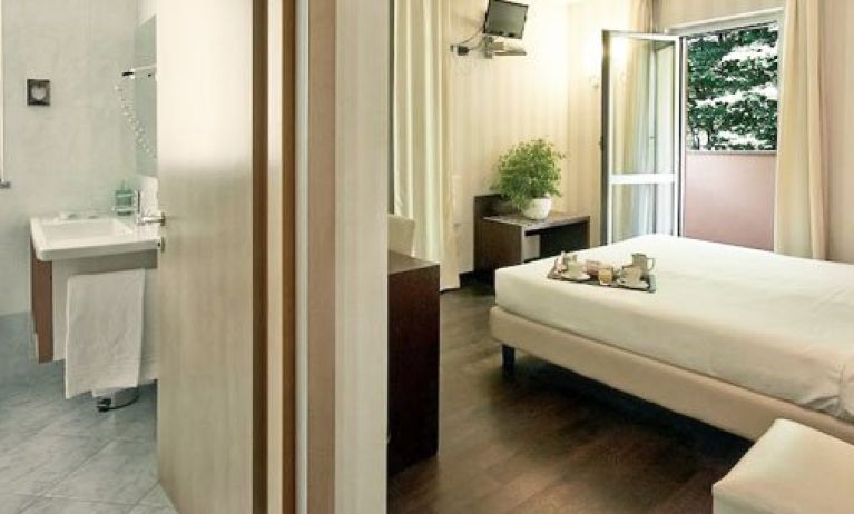 Hotel 2C, Milan