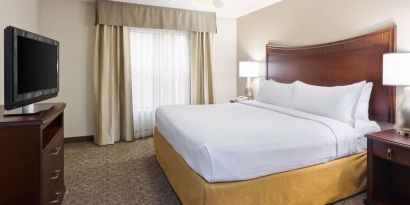 King room at Homewood Suites By Hilton Shreveport.